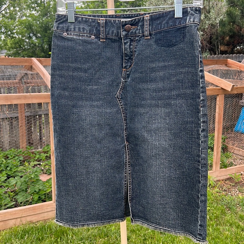 Express Denim (Stretch) Knee-Length Skirt • Size 1/2